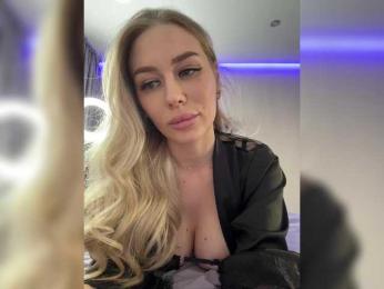 -Estonia- webcam bongacams model stream image