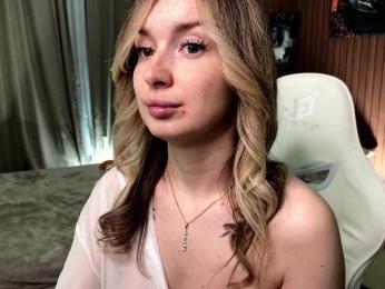 matreshka_ webcam model stream image
