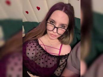 Cris_Mi webcam bongacams model stream image