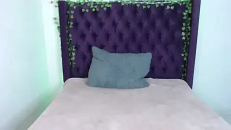 KamiYOscar webcam model stream image
