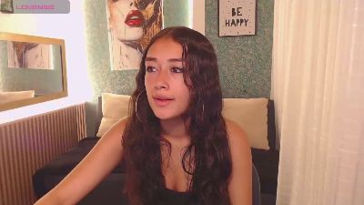 Miidnightt_Dess webcam cam4 model stream image