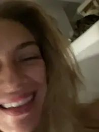 Bellalolahot webcam model stream image