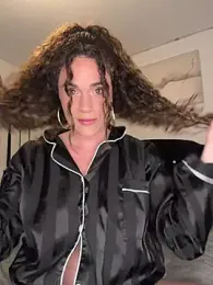 Clarasense__ webcam model stream image