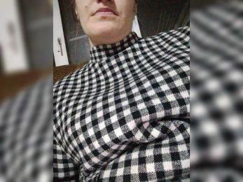Xo4y-SeXa webcam model stream image