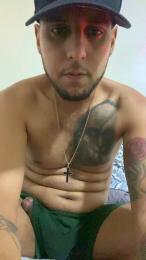 DogHot webcam model stream image