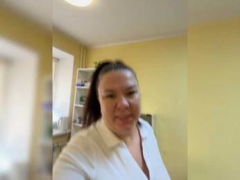 -BuSiNkA webcam model stream image