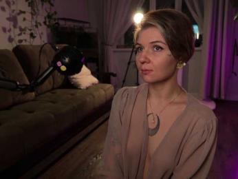 SOVA_tut webcam bongacams model stream image