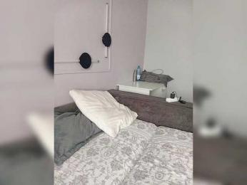 murmishka webcam model stream image