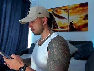 Dave Max webcam model stream image