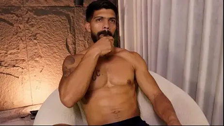 DannSaenz webcam stripchat model stream image