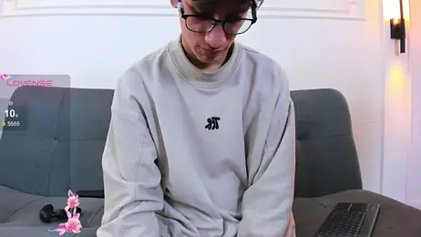 Cum_hunters webcam stripchat model stream image