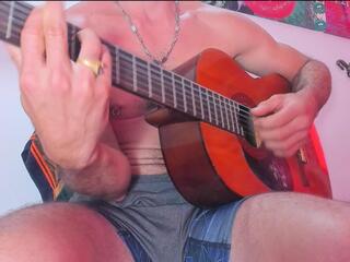 Damiann Fox webcam flirt4free model stream image