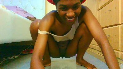 Cutegee webcam model stream image