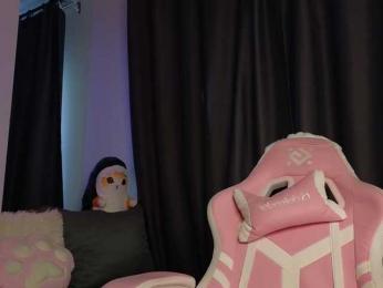Eva--queen webcam model stream image
