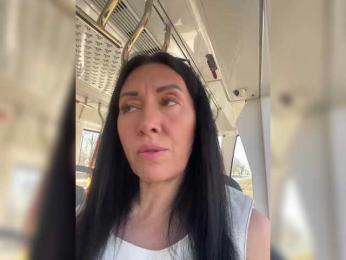 Karolina_Milf webcam bongacams model stream image