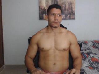 Manolo Vega webcam flirt4free model stream image