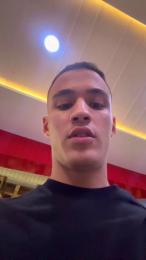 LeoDelvey_ webcam model stream image