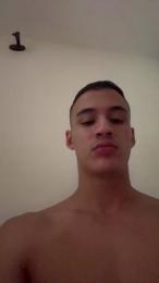 LeoDelvey_ webcam model stream image