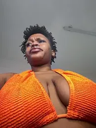 BonnyMolhada webcam model stream image