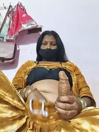Love-pari77 webcam model stream image