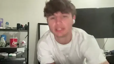 ryan_28747 webcam model stream image