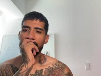 myke_esthetic webcam model stream image