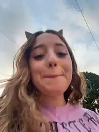 Baby__Otaku webcam stripchat model stream image