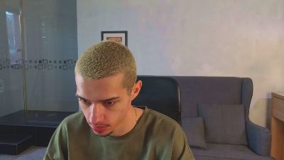 KaydenDrew webcam model stream image