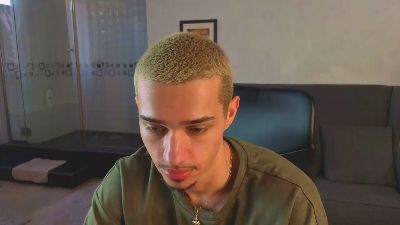 KaydenDrew webcam model stream image