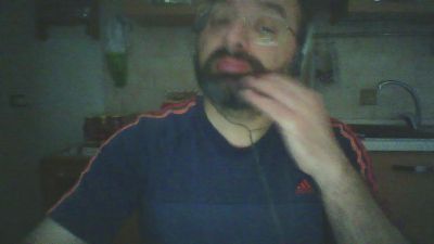 Hugos31 webcam model stream image