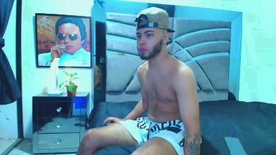 xanderstone00 webcam model stream image