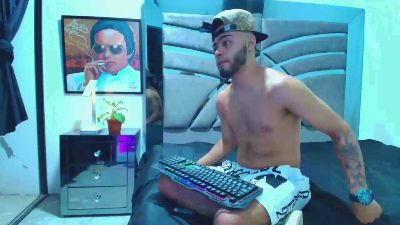 xanderstone00 webcam model stream image