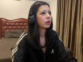 wavy_nights webcam model stream image