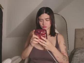 venus_art11 webcam model stream image