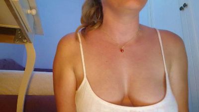 Eli24love webcam model stream image
