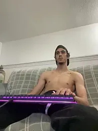 kennylove420 webcam stripchat model stream image