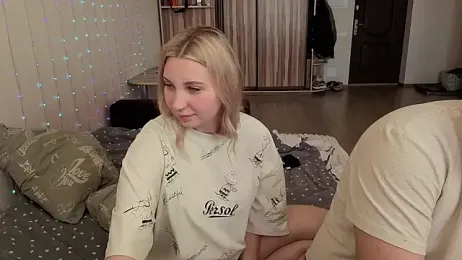 llolilove webcam stripchat model stream image