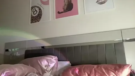 petitebeauty webcam model stream image