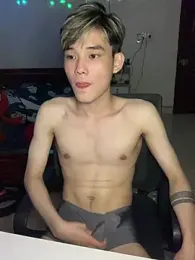 LTMinh08 webcam stripchat model stream image