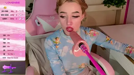 LeonaEviann webcam stripchat model stream image
