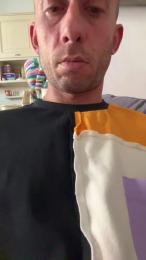 ItaDickyToy webcam model stream image