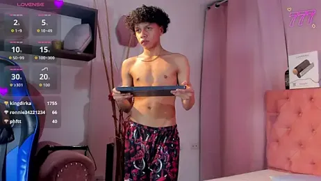 _taylor_black webcam model stream image