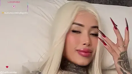 belllbonniie webcam model stream image