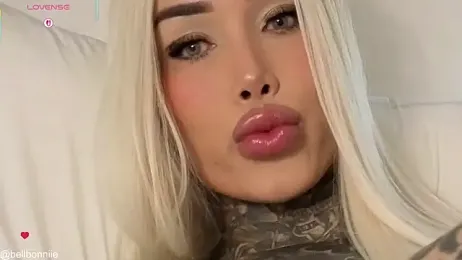 belllbonniie webcam model stream image