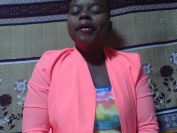 Christine21 webcam model stream image