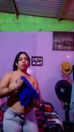 girl_pee webcam model stream image