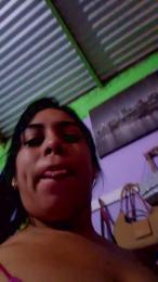 girl_pee webcam model stream image