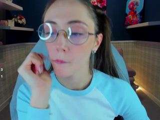 lexi-split webcam model stream image