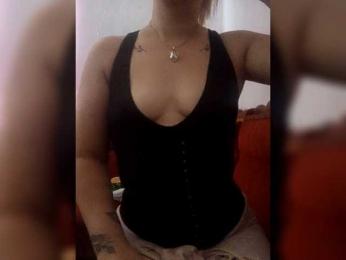 cherry_fire webcam model stream image