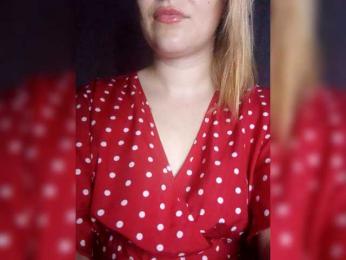 cherry_fire webcam model stream image